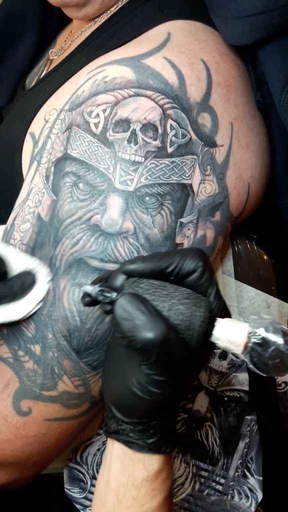 cover up in progress ansehen